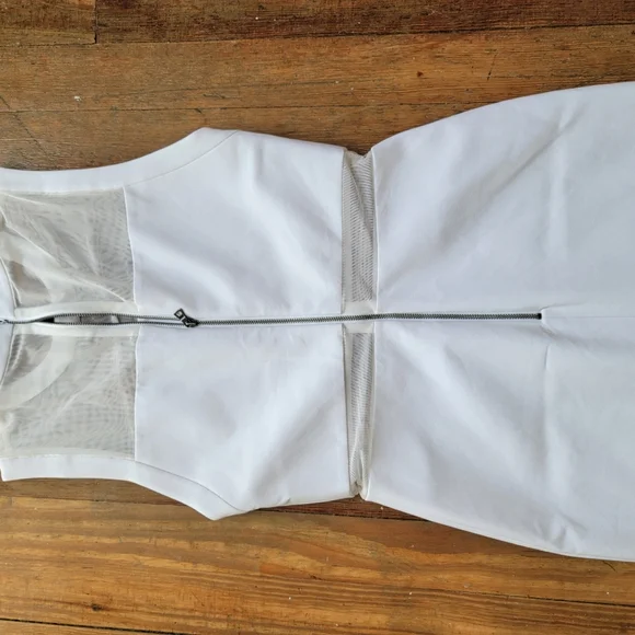 Alice + Olivia White Mesh Insert Dress Midi Sheath size 2 - Picture 9 of 10